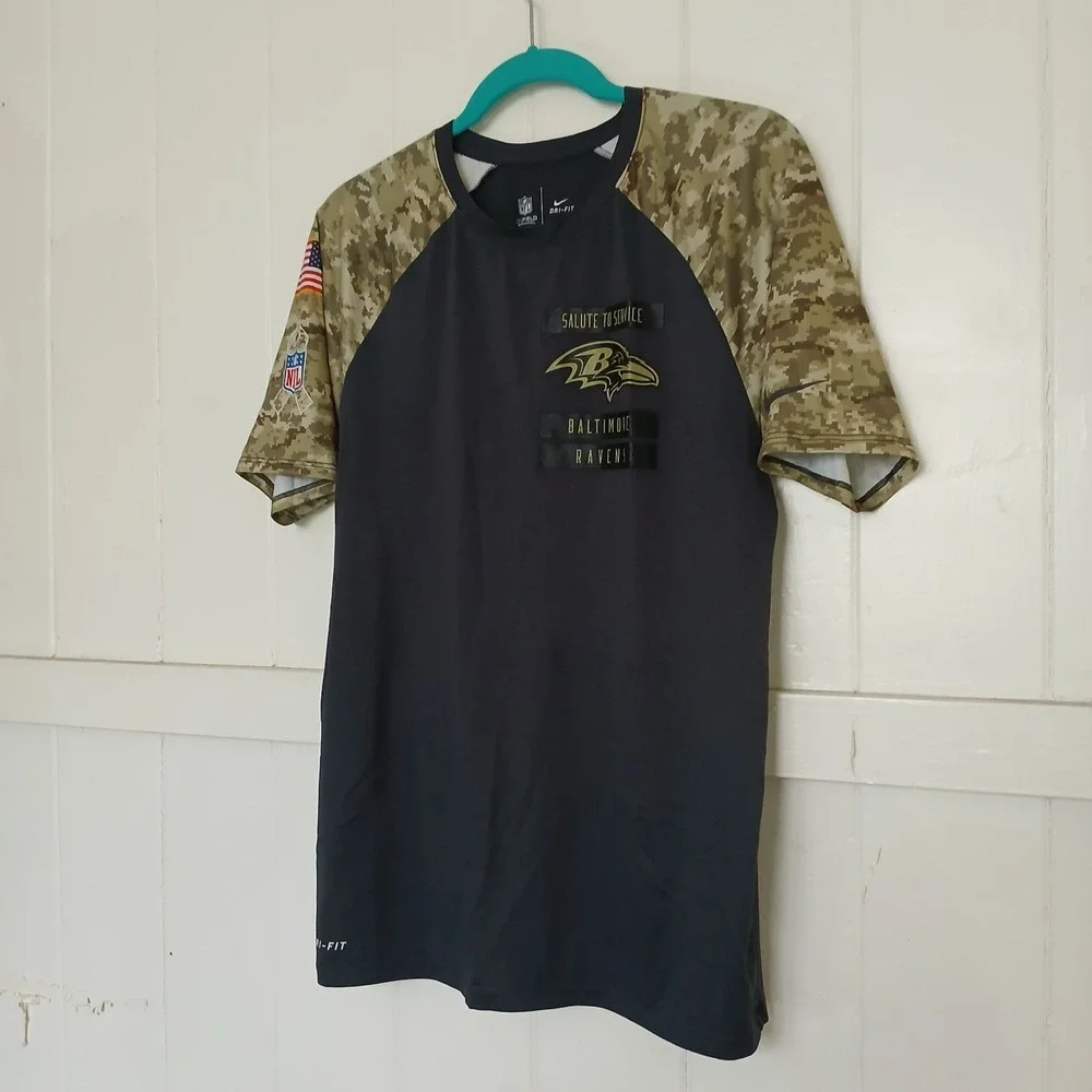 Baltimore Ravens Nike T Shirt M Green Camo Salute To Service Dri-Fit‎ 3/4 Sleeve